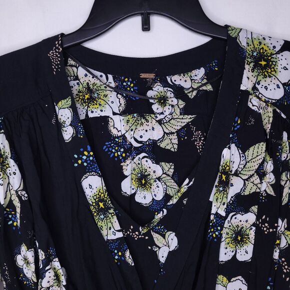 Free People Top Small Floral Black Tuscan Dreams Gathered Waist - Picture 2 of 11